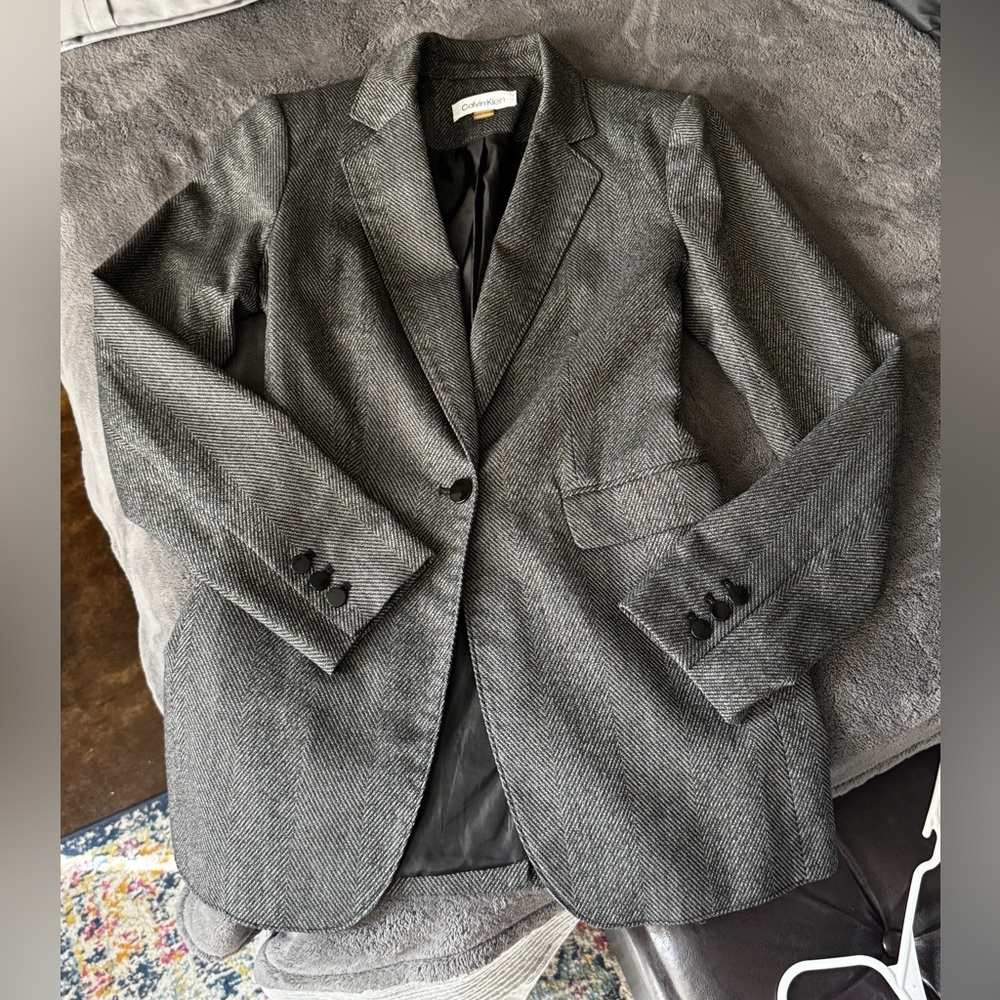 Calvin Klein 70s Style Women’s Blazer